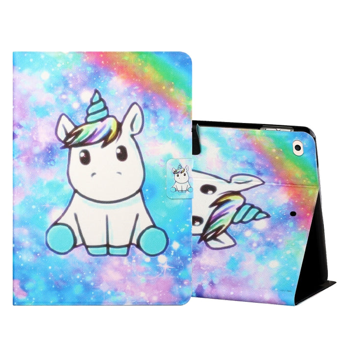 Estuche de cuero con tapa horizontal de dibujo a color con soporte y ranuras para tarjetas y función de suspensión / activación