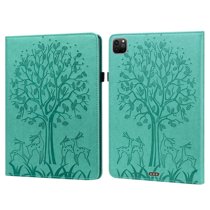 Estuche de cuero de PU con tapa horizontal con estampado estampado de árboles y ciervos con soporte y ranuras para tarjetas y función de suspensión / activación