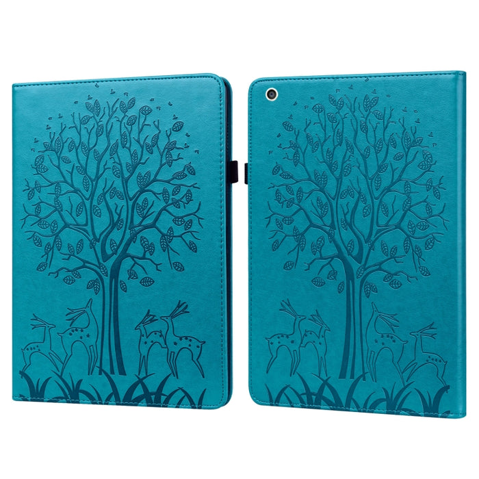 Estuche de cuero de PU con tapa horizontal con estampado estampado de árboles y ciervos con soporte y ranuras para tarjetas y función de suspensión / activación