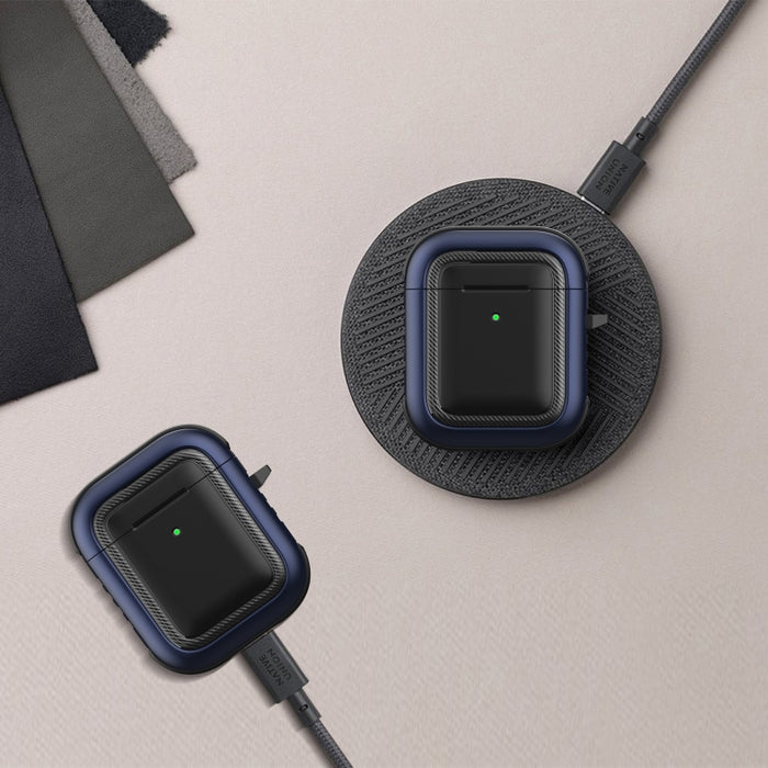 Auriculares inalámbricos a prueba de golpes TPU + PC Funda protectora con mosquetón