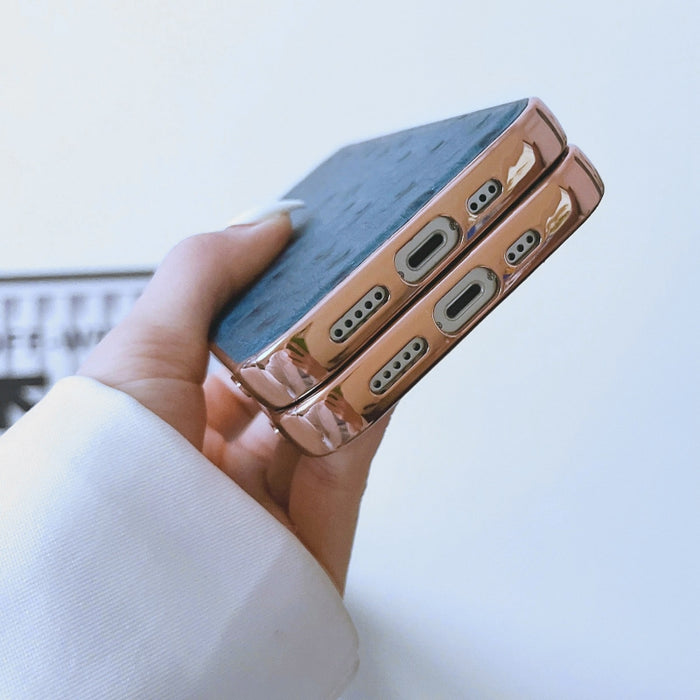 Estuche Nano de Textura de Avestruz de Cuero Genuino