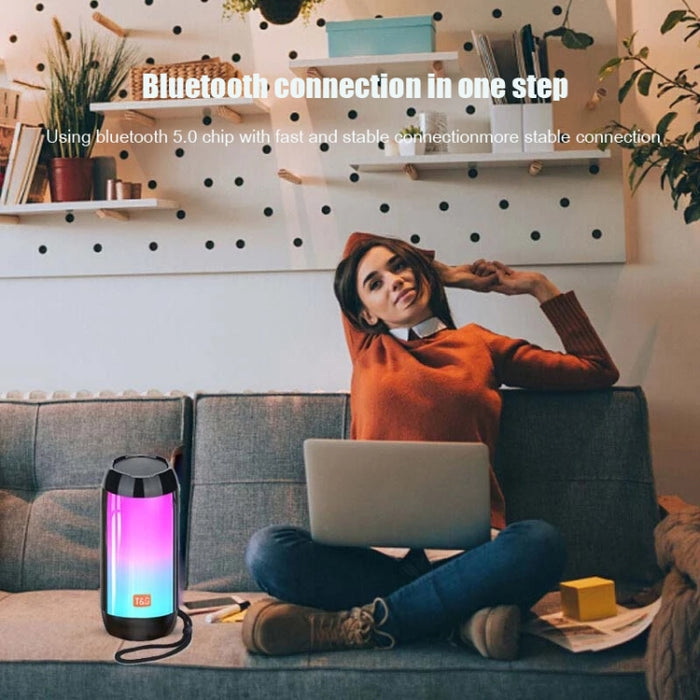 T&G TG643 Altavoz Bluetooth inalámbrico Subwoofer impermeable con luz LED portátil