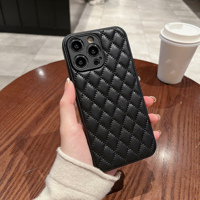 Estuche para teléfono de piel de cordero con textura rómbica