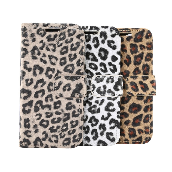 Estuche de cuero con tapa horizontal y estampado de leopardo con ranura para tarjeta y soporte