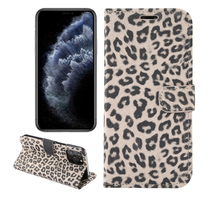 Estuche de cuero con tapa horizontal y estampado de leopardo con ranura para tarjeta y soporte