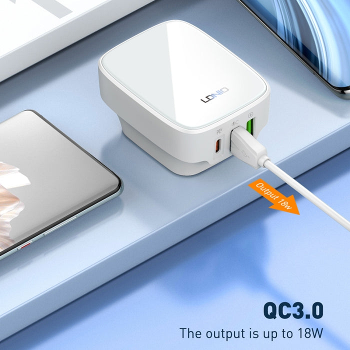 Cargador LDNIO Q334 de 32 W tipo C + puerto USB doble con cable de datos micro USB, EU Plug, UK Plug, US Plug