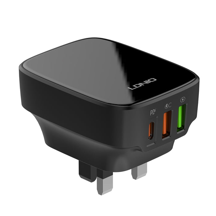 Cargador LDNIO Q334 de 32 W tipo C + puerto USB doble con cable de datos USB-C/Tipo C a USB-C/Tipo C, EU Plug, UK Plug, US Plug