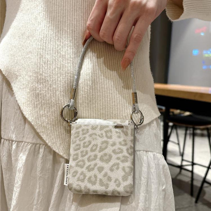 Funda para teléfono con cierre lateral y estampado de leopardo plateado, con correa de muñeca personalizable., For Xiaomi Mix Flip 2, For Xiaomi Mix Flip