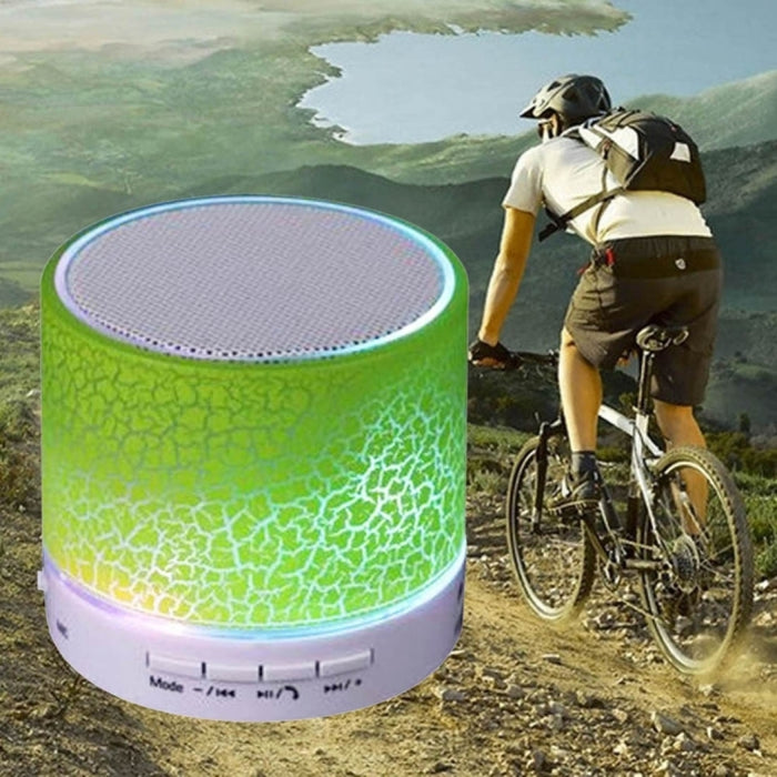 Mini altavoz estéreo Bluetooth portátil A9 con luz LED, micrófono incorporado, compatible con llamadas manos libres y tarjeta TF