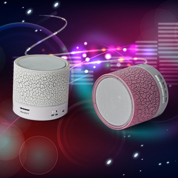 Mini altavoz estéreo Bluetooth portátil A9 con luz LED, micrófono incorporado, compatible con llamadas manos libres y tarjeta TF