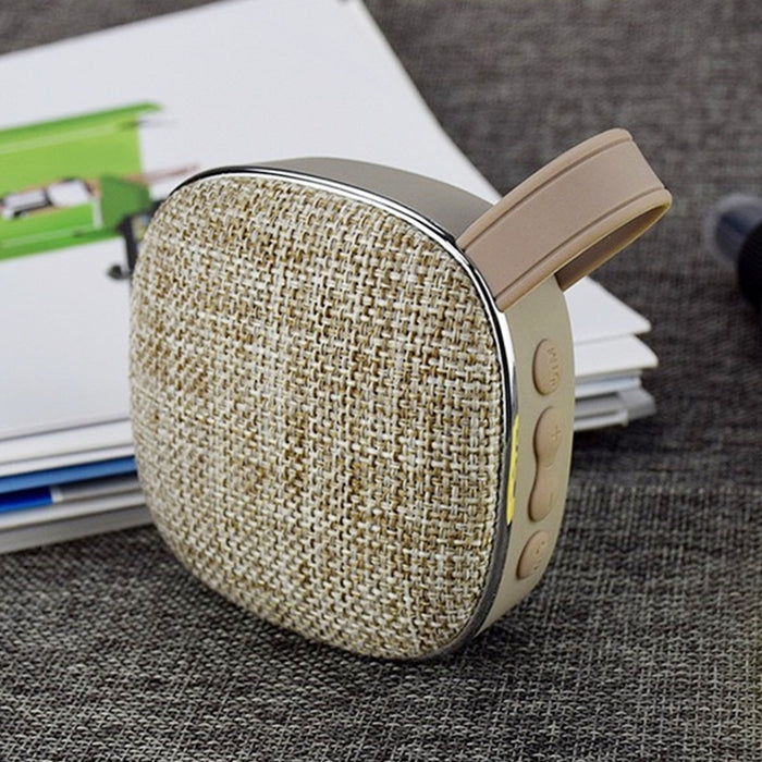 Mini altavoz portátil Bluetooth del cuadrado de la textura del paño X25new, llamada manos libres de la ayuda y tarjeta del TF y AUX.