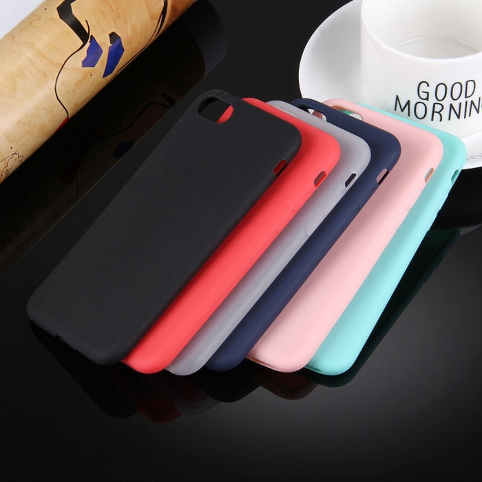 Para iPhone 8 y 7 Funda protectora de TPU de color sólido sin orificio redondo