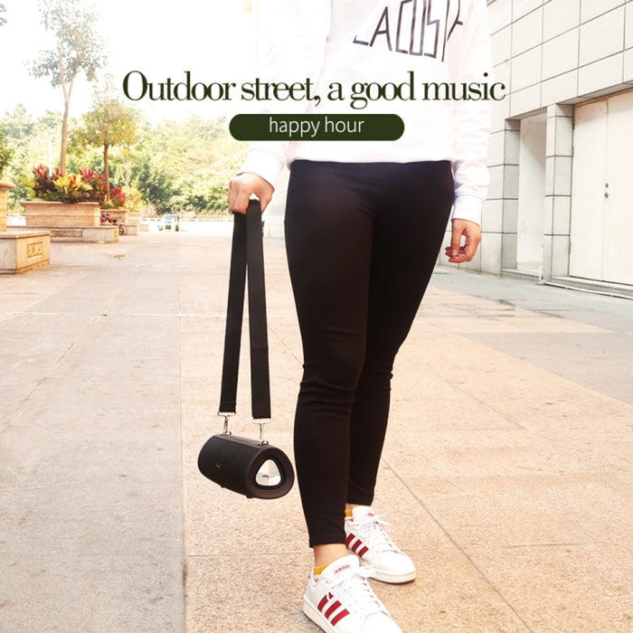 ZEALOT S38 Altavoz Bluetooth inalámbrico con subwoofer portátil con micrófono incorporado, compatible con llamadas manos libres, tarjeta TF y AUX