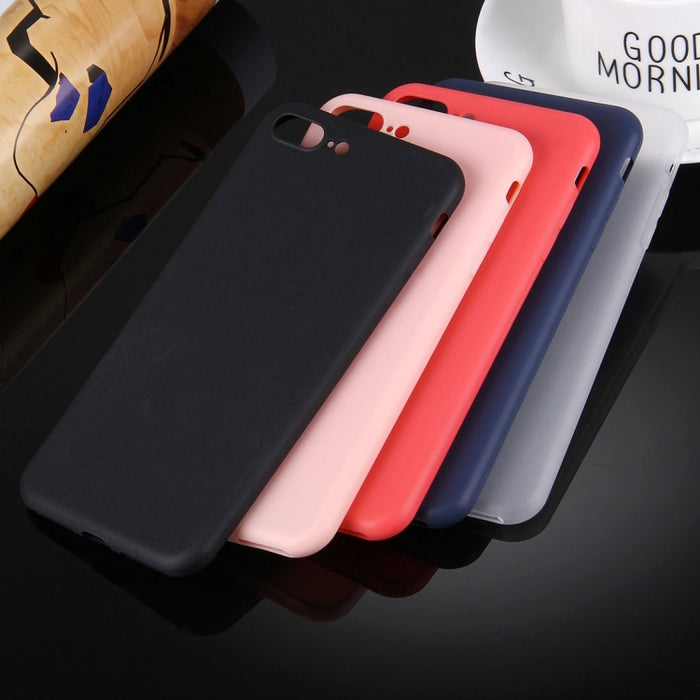 Para iPhone 8 Plus y 7 Plus Funda protectora de TPU de color sólido sin orificio redondo