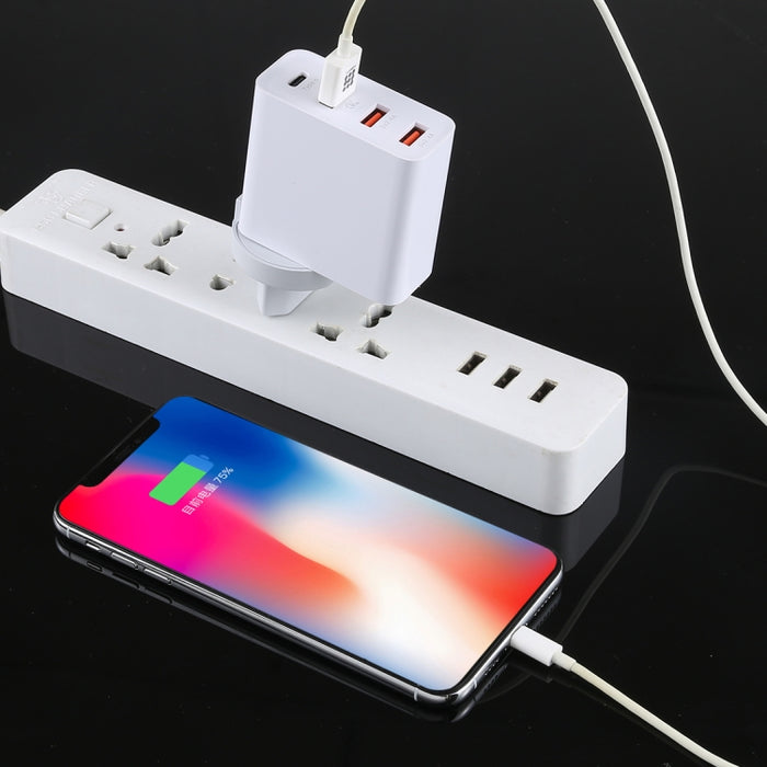 A3P 3A Salida máxima USB-C / Type-C + QC3.0 + Cargador de viaje de pared con 4 puertos USB dual, enchufe de la UE