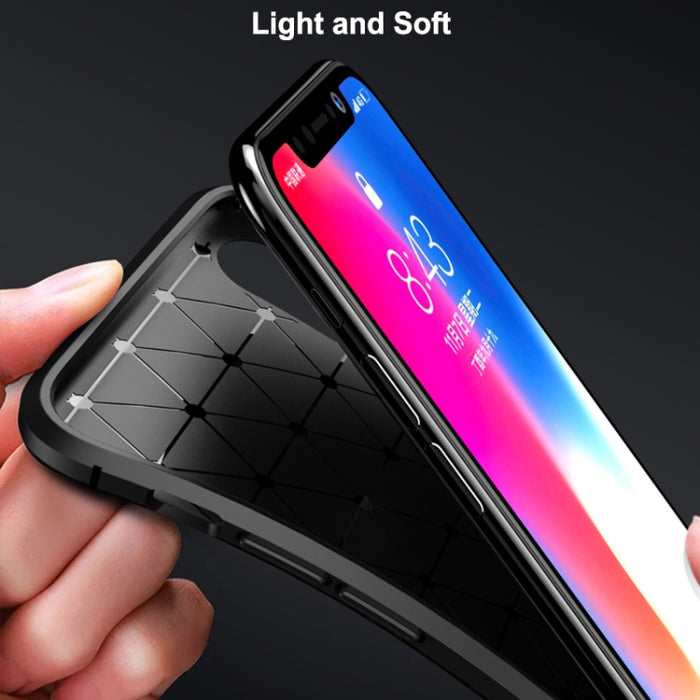 Para iPhone X / XS Funda de TPU a prueba de golpes con textura de fibra de carbono con forma de escarabajo