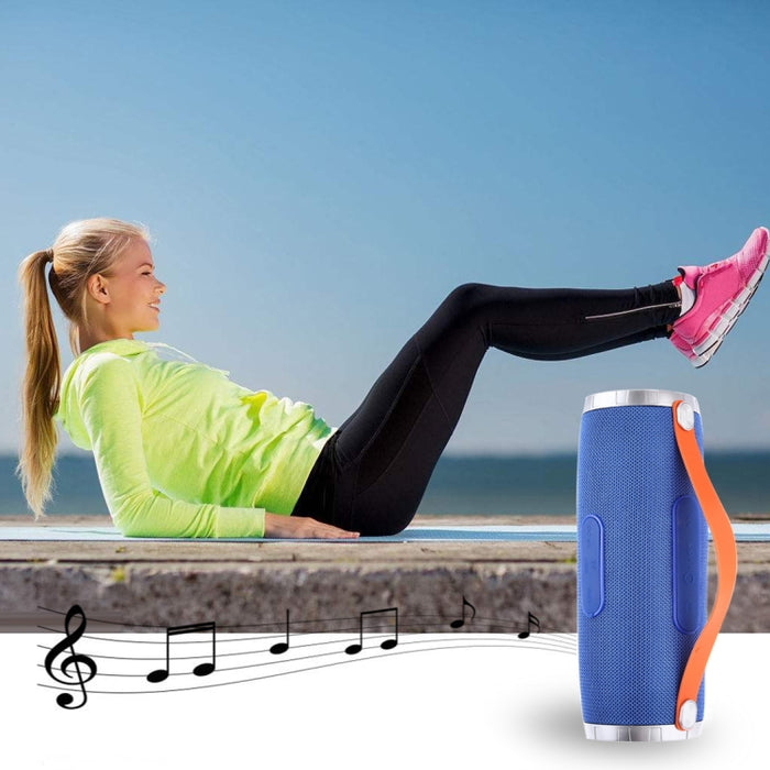 T&G TG109 Altavoz estéreo inalámbrico portátil Bluetooth V4.2 con asa, micrófono incorporado, compatible con llamadas manos libres, tarjeta TF, entrada auxiliar y FM