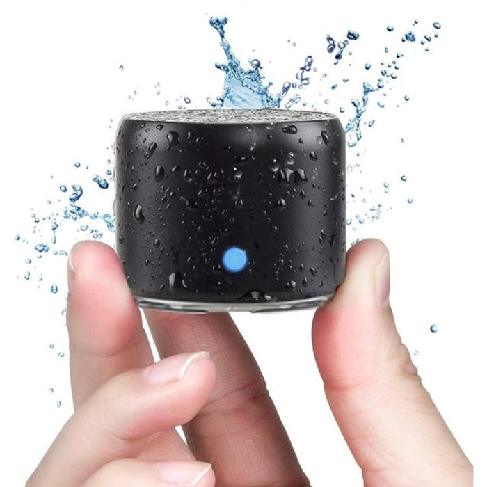 EWA A106Pro IPX7 Mini altavoz de metal portátil impermeable Bluetooth