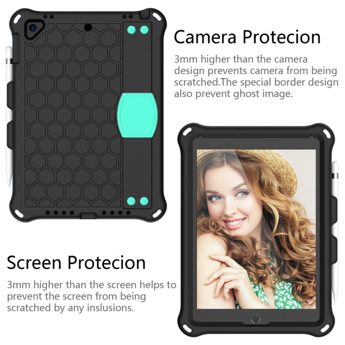 Diseño de nido de abeja EVA + PC Cáscara protectora plana anticaída de cuatro esquinas con correas, For iPad 9.7 2017/2018