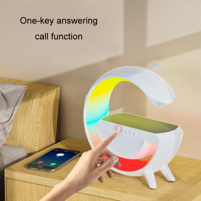 Altavoz Bluetooth con luz ambiental de carga inalámbrica inteligente